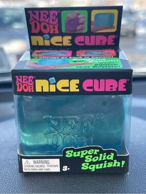 New!!!! NeeDoh Nice Cube
